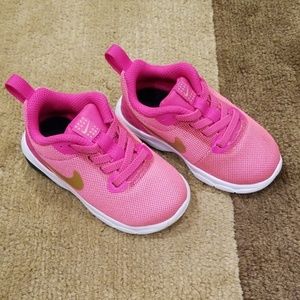 Kids sneakers